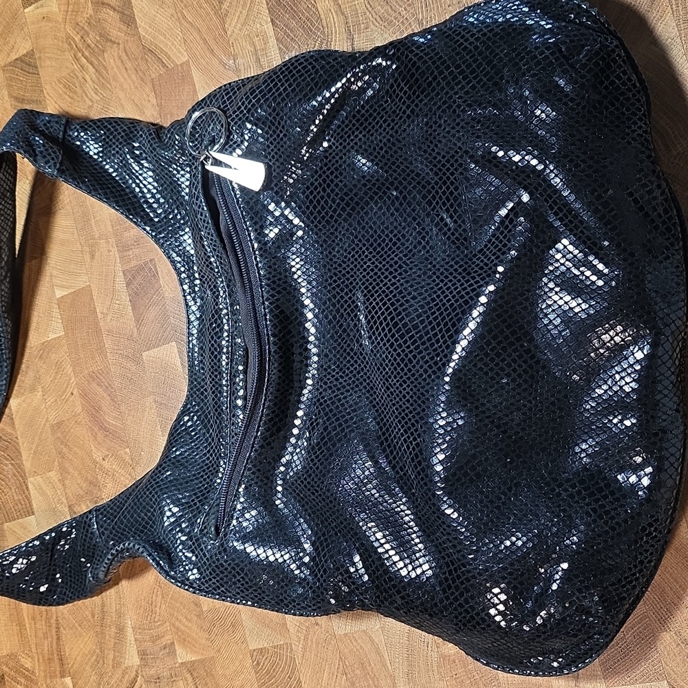 Liza Ganz Crossbody Bag - Picture 3 of 9